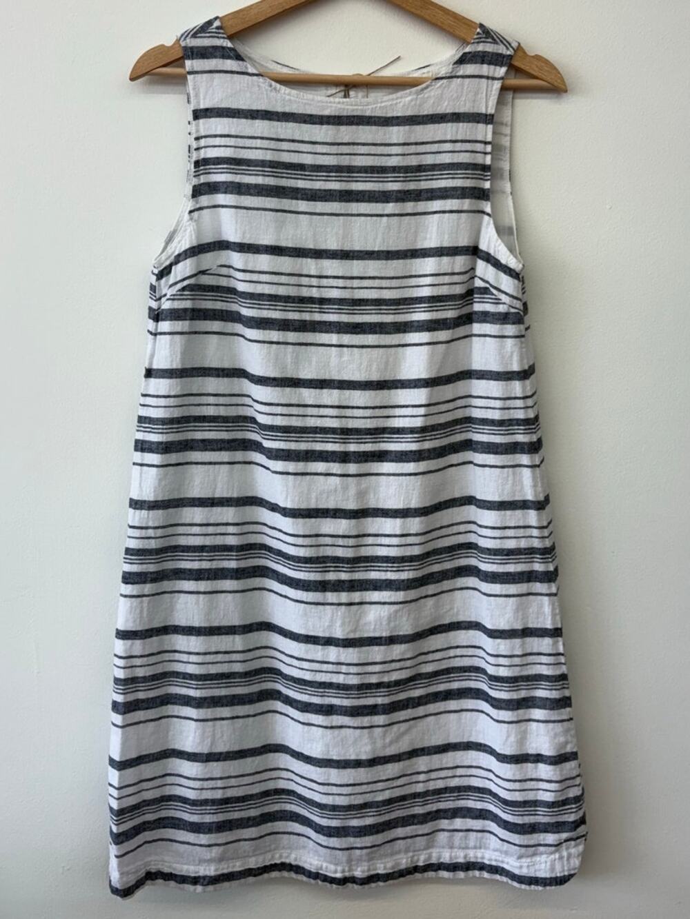 Linen Cotton Striped Dress Size S Navy White Sleeveless A-Line Keyhole Back